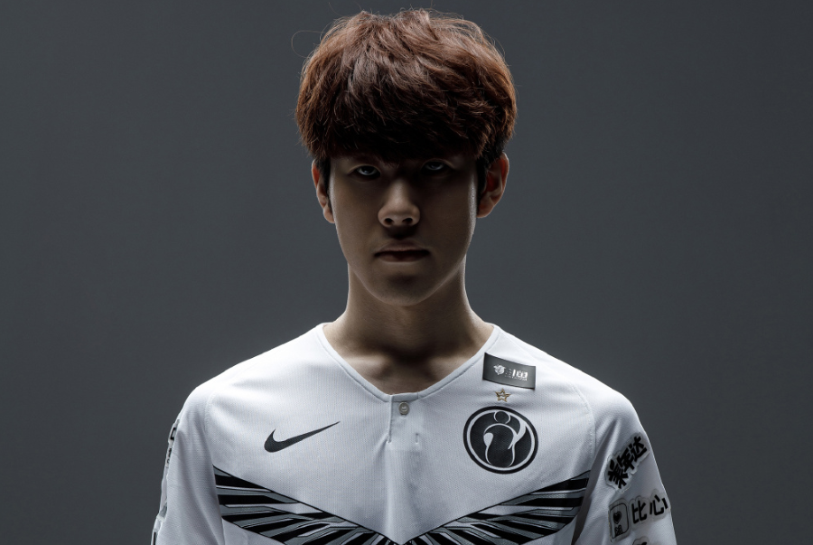 NIP赛后群访 Angel：今天输了也不是很难过的，还是挺开心的