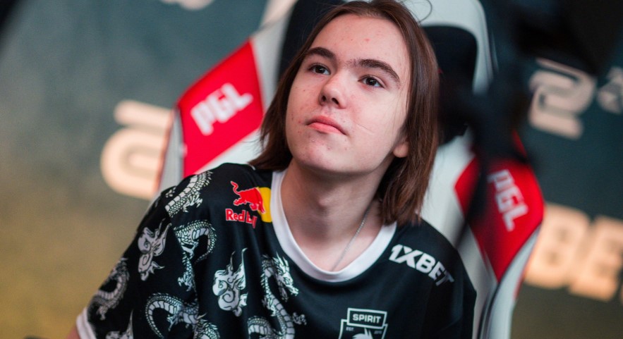 英雄联盟LPL Doinb谈LCK中单，Faker不在前三